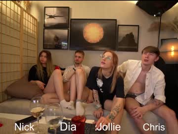 couple Sexy Cam Girls Life In A Live Sex Cam Show with yngfederation