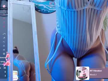 girl Sexy Cam Girls Life In A Live Sex Cam Show with sky_asuna