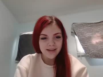 girl Sexy Cam Girls Life In A Live Sex Cam Show with kyahhhexotic