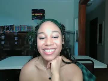 girl Sexy Cam Girls Life In A Live Sex Cam Show with goddesstinaruiz