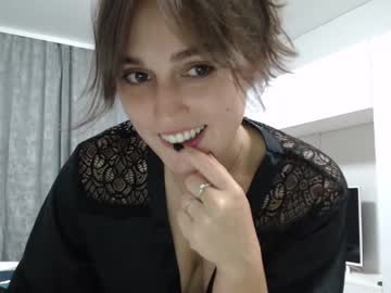 girl Sexy Cam Girls Life In A Live Sex Cam Show with me_lissa_sun