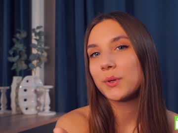 girl Sexy Cam Girls Life In A Live Sex Cam Show with velivety