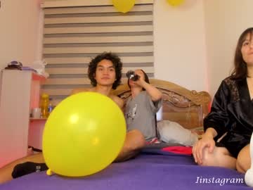 couple Sexy Cam Girls Life In A Live Sex Cam Show with dominic_radccliffe