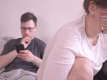 couple Sexy Cam Girls Life In A Live Sex Cam Show with fluffy_hat