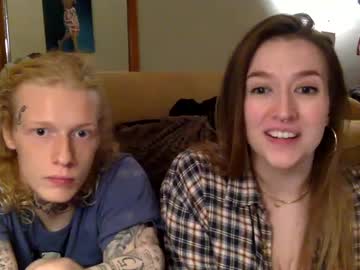 couple Sexy Cam Girls Life In A Live Sex Cam Show with blondi739091