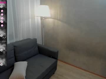 girl Sexy Cam Girls Life In A Live Sex Cam Show with kathleenbaldwins