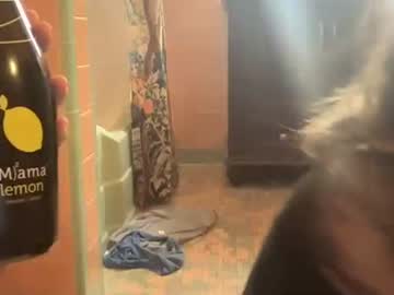 girl Sexy Cam Girls Life In A Live Sex Cam Show with delanomalek
