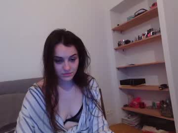 girl Sexy Cam Girls Life In A Live Sex Cam Show with fairestsnowwhite