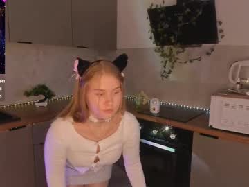 girl Sexy Cam Girls Life In A Live Sex Cam Show with kattyrose6