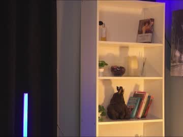 girl Sexy Cam Girls Life In A Live Sex Cam Show with polly_strawberry